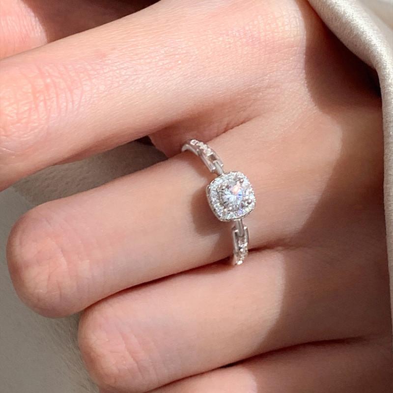 Exquisite Geometric Design Zirconia Square Stone Chain Ring For Women Stylish Adjustable Fashion Accessories