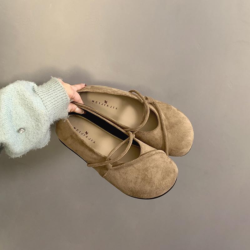 

Легкие французские туфли в стиле ретро с круглым носком и плоским дном, с неглубоким горлом, женские универсальные туфли Мэри Джейн на весну и осень 2025 года 40 абрикосовый