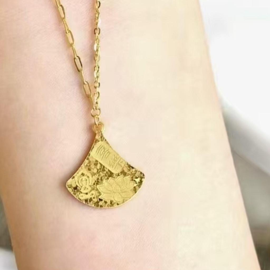 Golden Lucky Cat Fan-shaped Lotus Pendant Necklace for Women