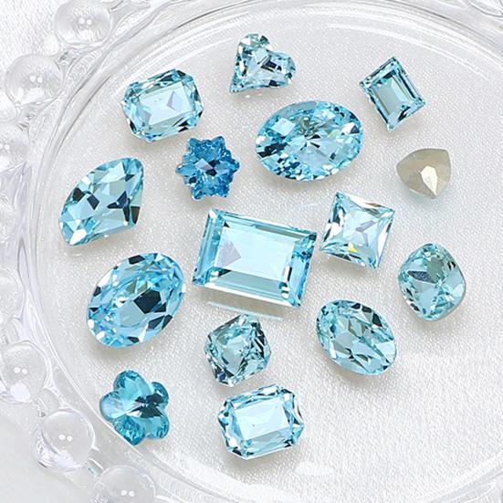1 Pair 3D Rhinestone Nail Art Charm Light Sea Blue Geometric Faux Crystal Nail Design Jewelry DIY Crafts Nail Decoration