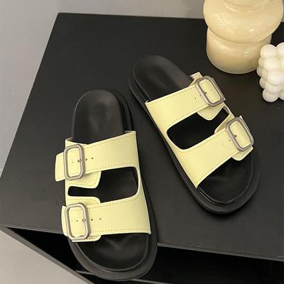 Black Soft Sole Anti Slip Slippers Women's Summer Outside 2024 New Beach Thick Sole Sandals Belt Buckle Slipper Shoes for Women