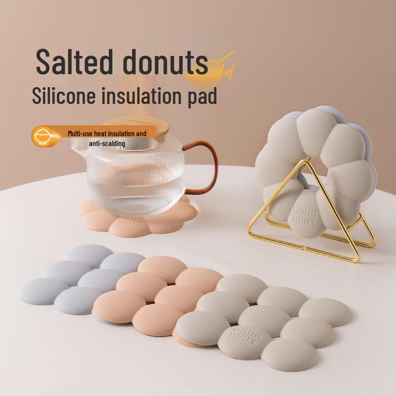 Fenggetu Silicone Heat Resistant Table Mat Set