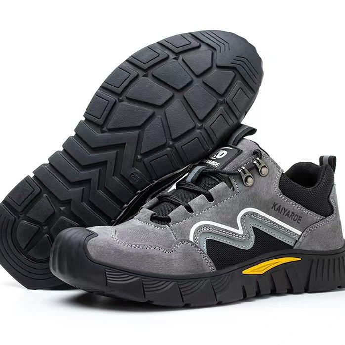 Thunderbolt Shield Low-Top Cowhide Safety Shoes: Anti-Smash, Anti-Puncture, Insulated, Wear-Resistant Rubber Outsole.