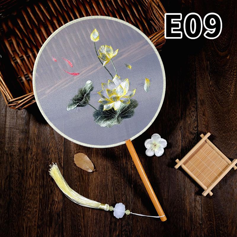 Doppelseitiger Vintage-Fächer chinesischer Stil Pfingstrose Su-Stickerei Runder Fächer Ornamente Tanzfächer Performance-Requisiten Heimdekoration