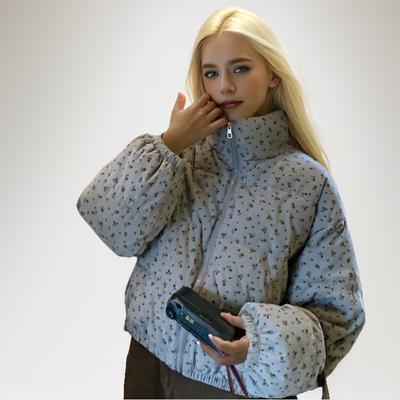 Trendy Daunen-Baumwollmantel Damen Neue kurze Mode Blumen-Baumwollmantel Lose verdickte warme Jacke