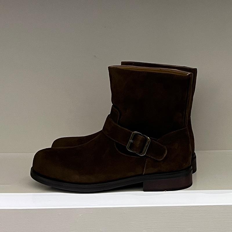 Korean Version 2025 Autumn and Winter New Wide Tube Belt Buckle Flat Bottom Short Boots Versatile Retro Medium Tube Boots Ankle Boots Short Boots Wome