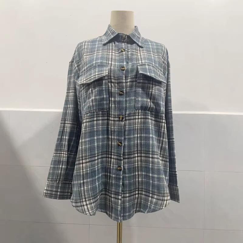 2026 Women's Autumn-Winter Loose Plaid Pocket Shirt: Casual European & American Style