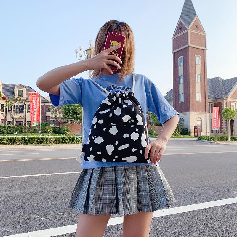 Rucsac cu gură cu șnur cu model de vacă, rucsac sport ușor pentru elevi de școală primară, bărbați și femei