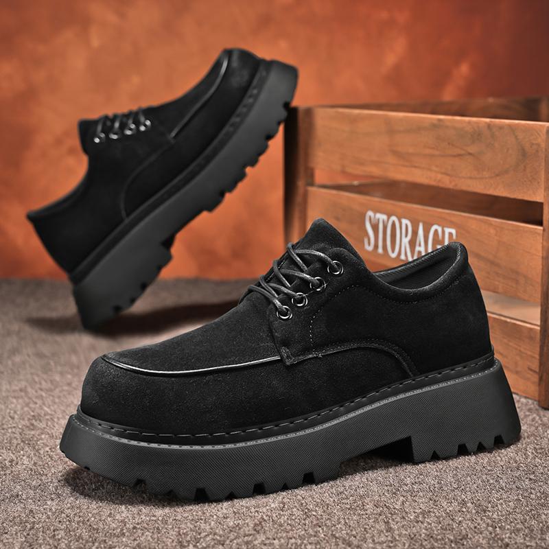 Fritidsskor med snörning i mocka för män Tjock sula Velourloafers Märkesdesign Rund tå Plattformsula i Svart Brun Anti-halkskor