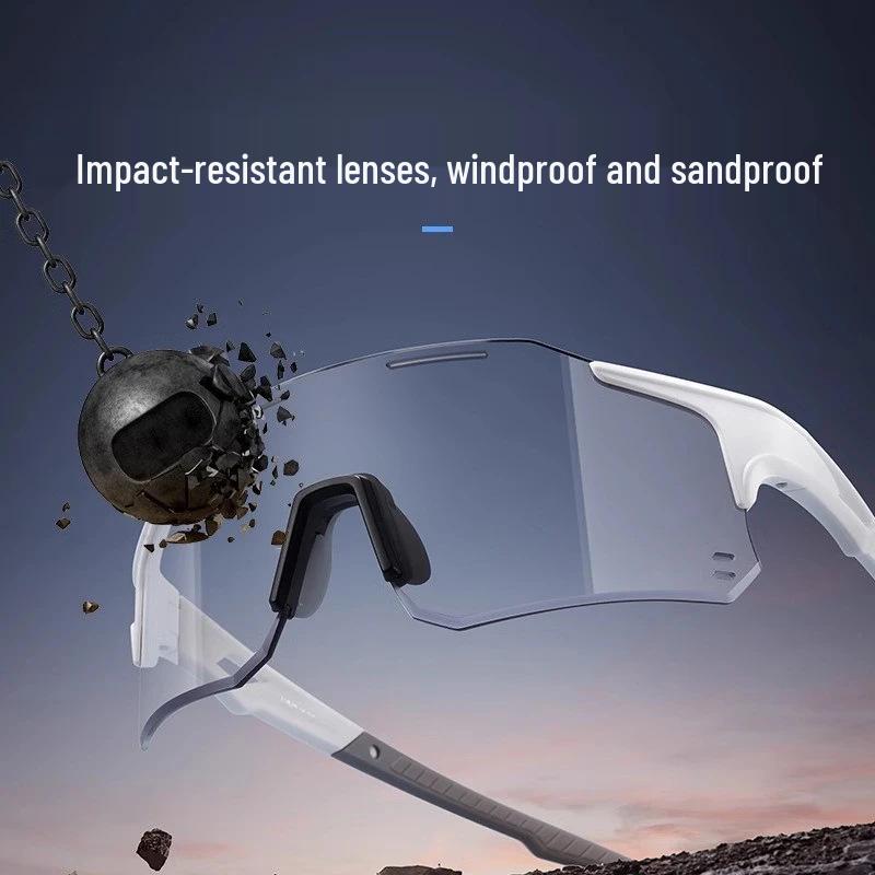 Photochromic Windproof Cycling Glasses for Men & Women - Ideal for Day/Night, Outdoor Sports, Mountaineering, Running, Driving