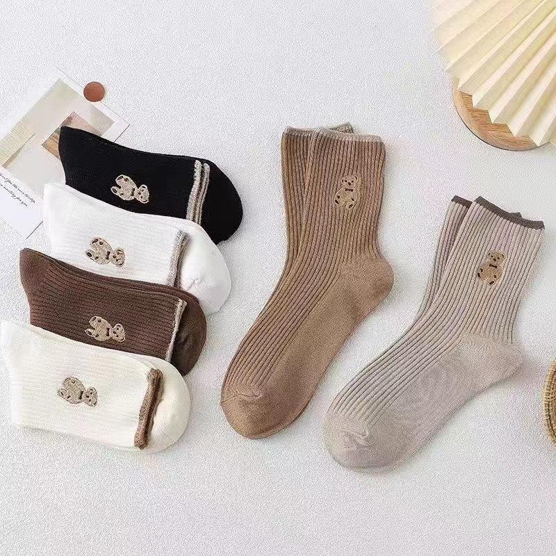 Calzini da Basket in Cotone Monocolore Stile Autunnale da Uomo - Calzini Zhuji Bianchi alla Moda