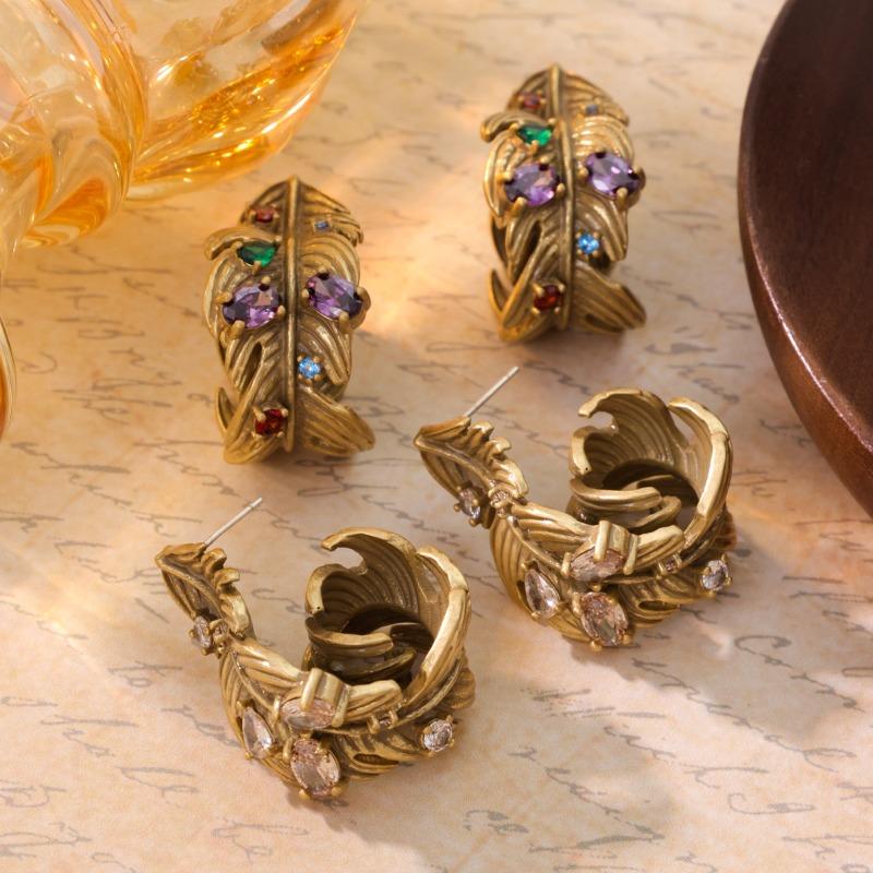 Medieval Vintage Niche Design Fashionable High-End Stud Earrings Brass Material Inlaid With Colored Zircon Autumn And Winter Retro