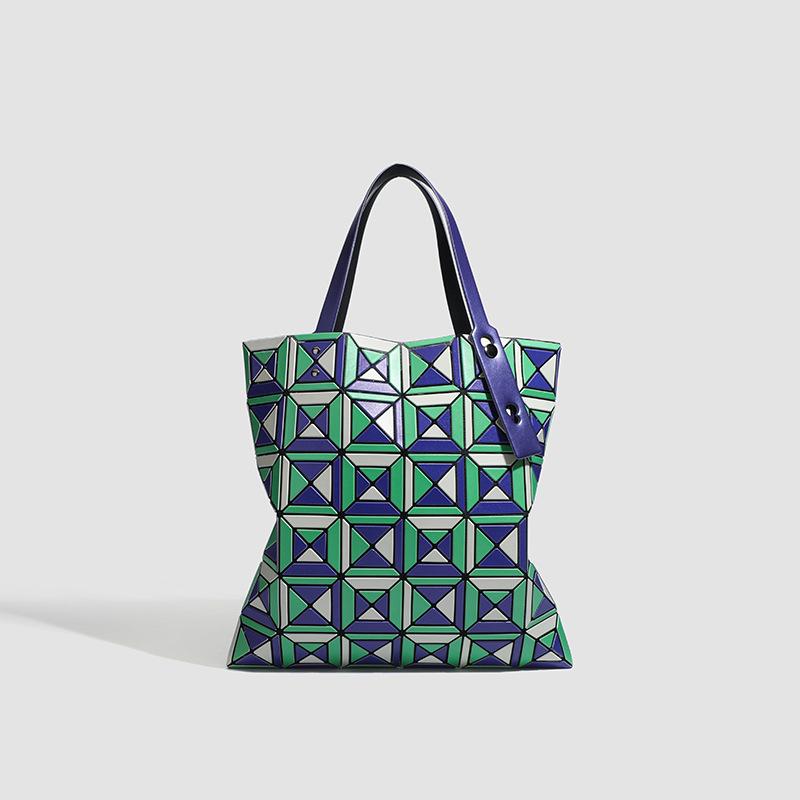 

Сумка на одно плечо для поездок на работу и за покупками. Персонализированная дамская сумка большой вместимости. фиолетовый