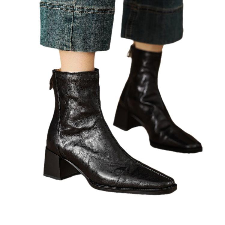 Age Reduction and Thin Temperament French Versatile Square Head Thick Heel Short Boots 2025 Autumn New Rear Zipper Fashion Boots Women