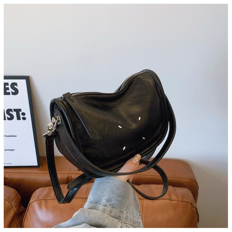 Premium small bag women's summer versatile new fashion messenger bag portable small square bag
