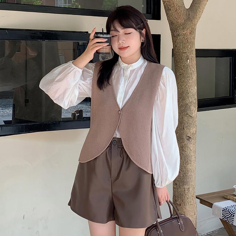 Plus Size Women's V-neck Hollow Out Sleeveless Tops Early Autumn Loose Knit Vest