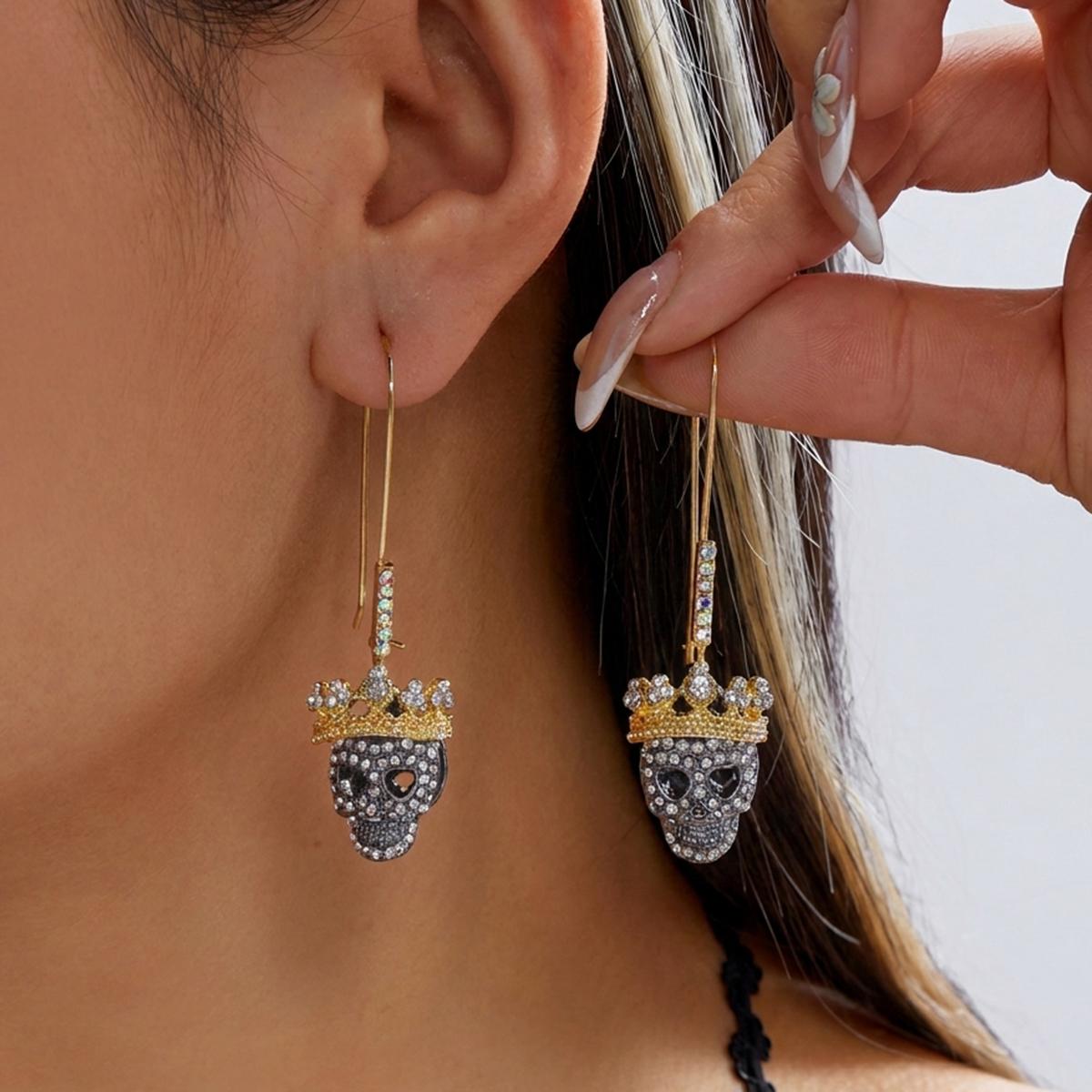 Edgy Crown Skull Colorful Rhinestone Dangle Earrings for Women Gothic Halloween Statement Earrings Night Out Jewelry Gifts