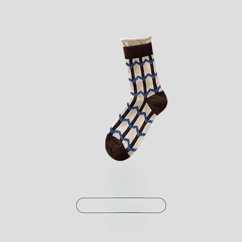 Female Autumn and Winter Warm and Thick Retro Sleep Moon Wool Tube Pile Socks