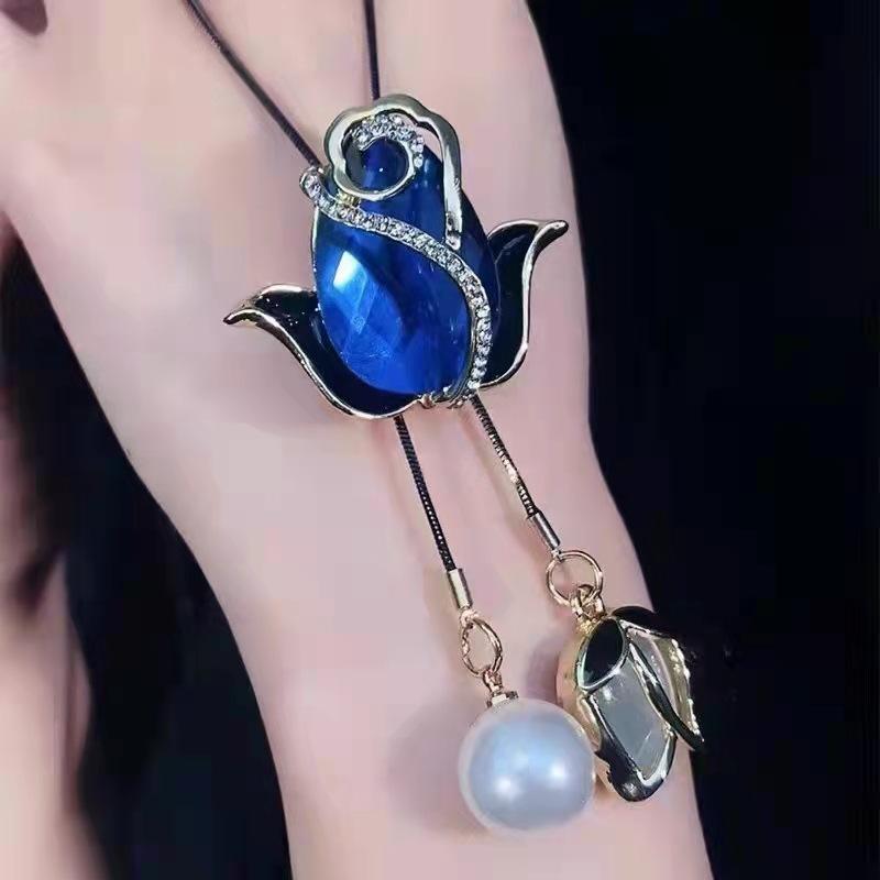 

Длинное колье с подвеской в виде цветка, европейский и американский стиль, новая высококлассная легкая роскошь, универсальная осенне-зимняя подвеска с бахромой