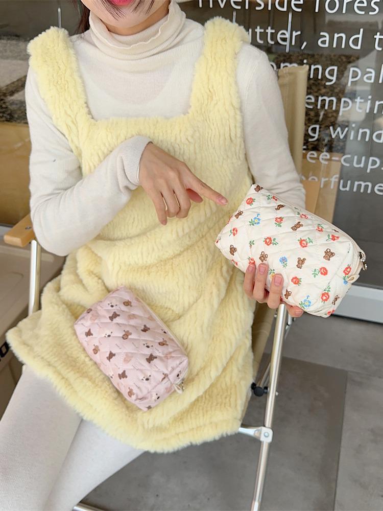 Quilted Cosmetic & Stationery Bag - Large Capacity, Cute Design for Girls