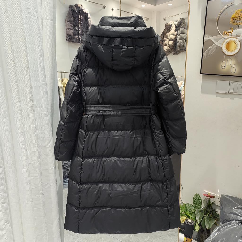 New autumn and winter long down jackets for women over the knee, hooded waist and thin, high-end warm jacket