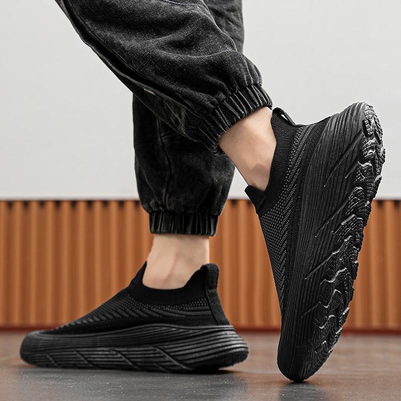 New thick sole set foot lazy shoes fly woven a slip ventilated men's shoes non-slip wear casual sports shoes