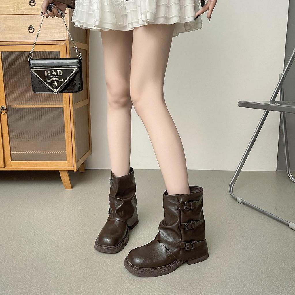 Women's Short Boots - 2025 Autumn/Winter Style: Buckle, Ruched, Thick Sole, Round Toe, Retro, Versatile, Stacked Design.