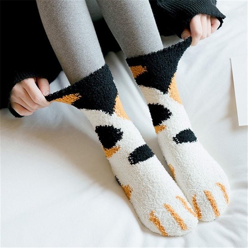 Chaussettes en peluche velours corail pour femmes, automne hiver patte de chat, jolies chaussettes de sol épaisses et chaudes