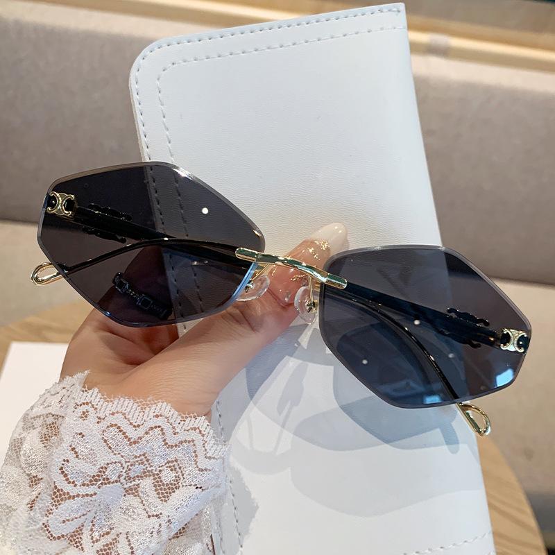 Stylish Frameless Metal Diamond-shaped Sunglasses for Women, High-end UV Protection Sunglasses