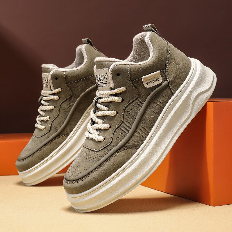 Outdoor men's shoes new winter velvet warm cotton shoes casual versatile board shoes wear-resistant sports shoes