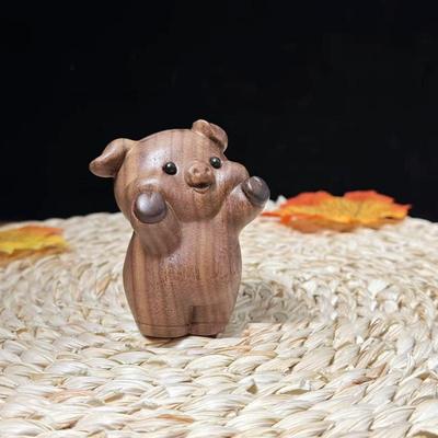 Black Walnut Wood Carved Cute Pig Statuette Phone Holder Desktop Ornaments Home Decoration Solid Wood Zodiac Pig Birthday Gift