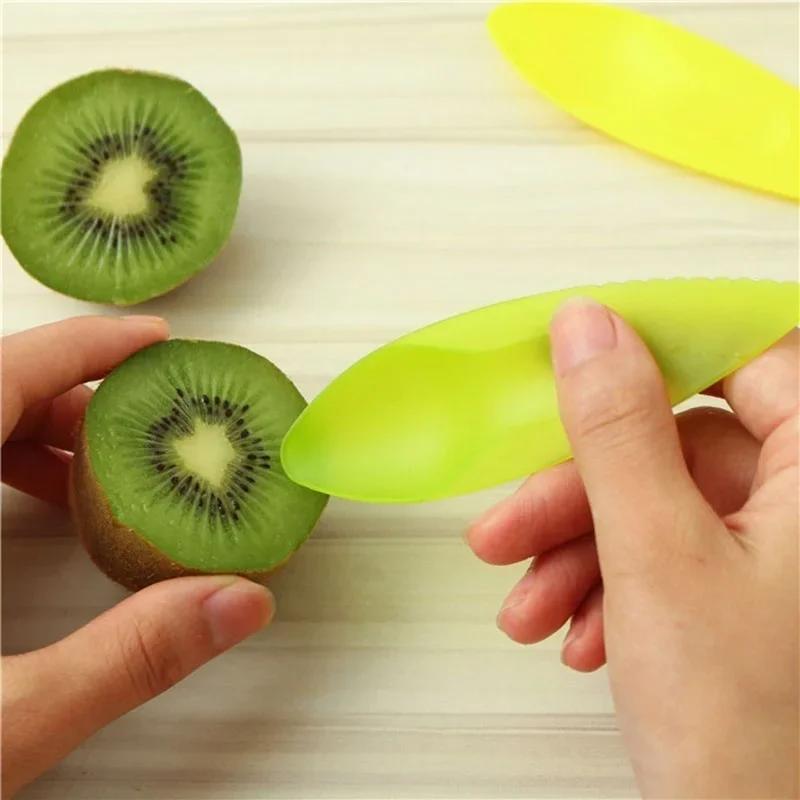 8 Pcs Multifunction Spoon Knife Household Multicolor PP Kiwi Fruit Spoons