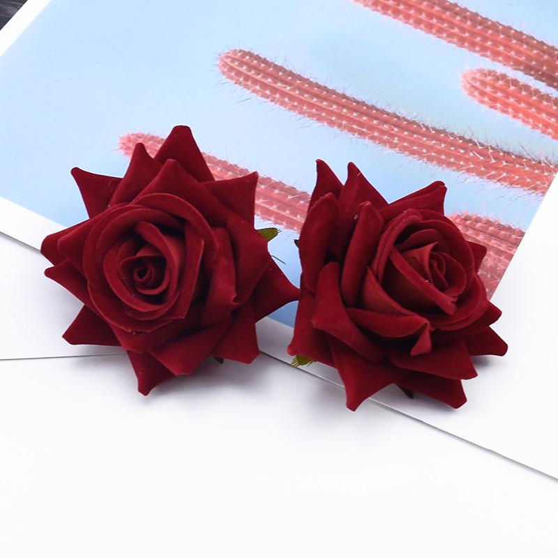 50/100 pieces Silk Roses Wedding Bride Wrist Flowers Material Festival Decorative Flowers Wreaths Home Decor Artificial Flowers