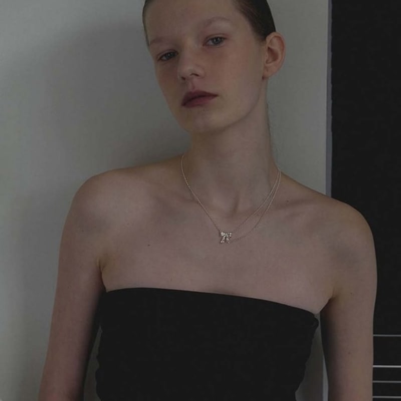 MIDNIGHT MOMENT ribbon line necklace - silver