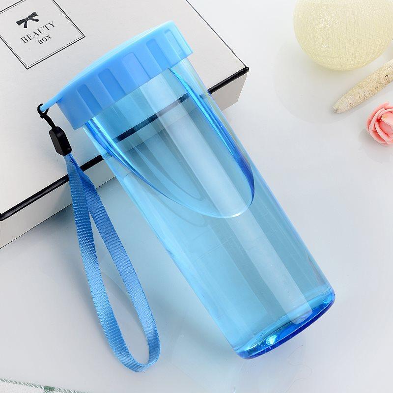 Wasserbecher, Plastikbecher, tragbar