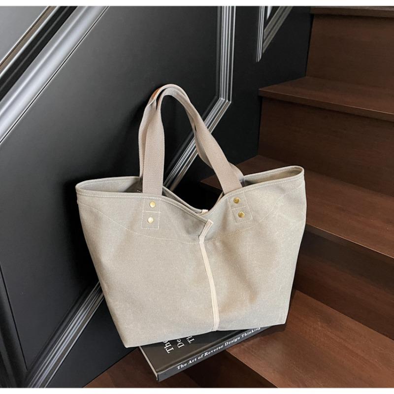 Simple literary tote bag women's spring new large-capacity shoulder bag commuter versatile underarm bag