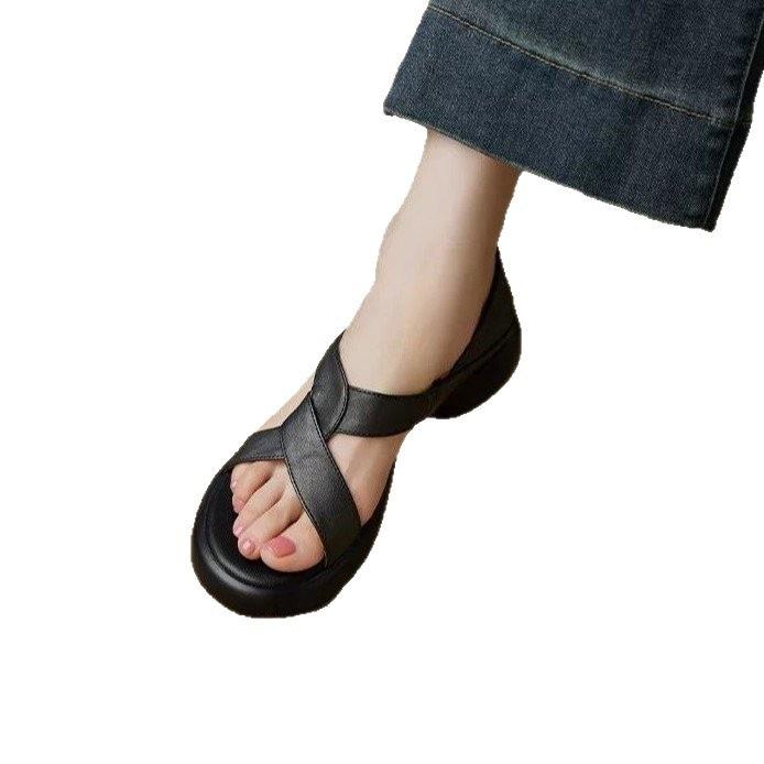 Casual comfortable beach sandals summer new soft sole light sports Roman sandals