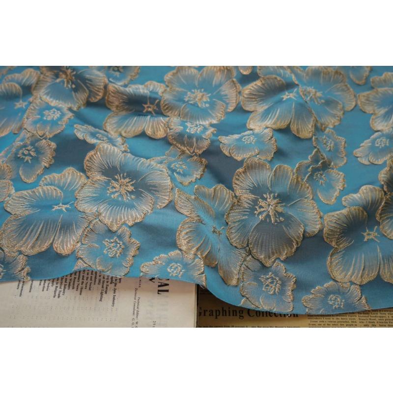 

Отличительная элегантная трехмерная тисненая ткань с тиснением в виде цветов для платьев в стиле ретро, весенние и осенние пальто, женские ткани для багажа и одежды 90cm*138cm