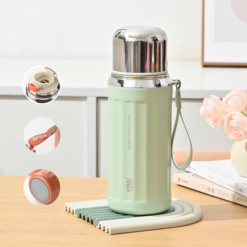 Outdoor Sport Vacuum Flasks Portable Travel Keep Cold Insulated Bullet Water Bottle 630ML Large Capacity Stainless Steel Thermos