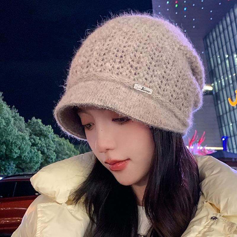 

Женская зимняя толстая вязаная шапка - теплая флисовая подкладка, ветрозащитная и морозостойкая рождественская шапка для защиты ушей One size света кофе