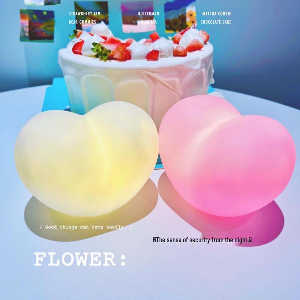 520 Qixi Festival Heart-Shaped LED Night Light - Romantic Bedside Lamp for Valentine's Day