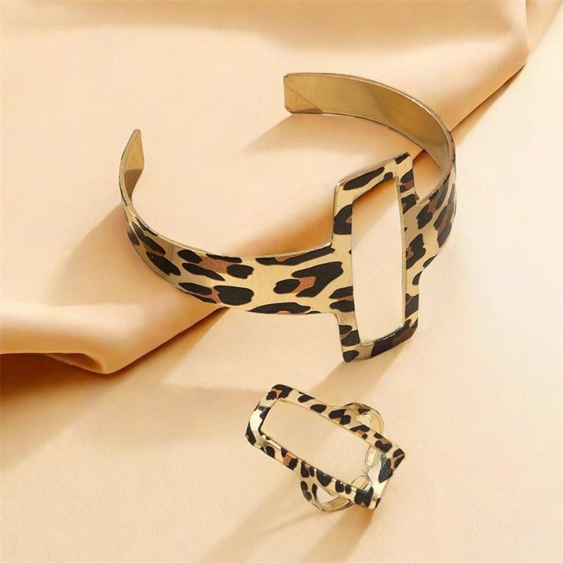 Vintage Irregular Baroque Pearls Open Bangles Rings for Women Charm Gold Color Flower Thick Chunky Rings Jewelry Set Party Gifts