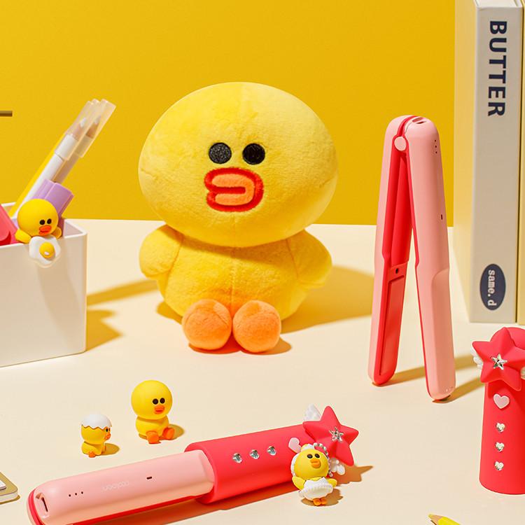 LINE FRIENDS Sally Cordless Mini Curling Iron