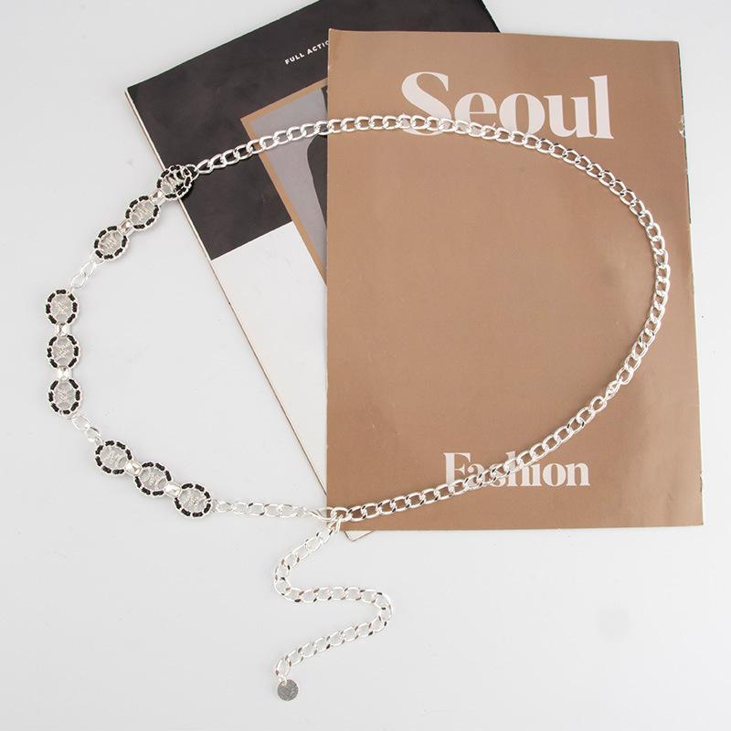 Metallene Taillenkette im koreanischen Stil, leichter Luxus, Damendekoration, vielseitiger dünner Gürtel für Kleid oder Hemd, Körperkette mit kleinem Duft