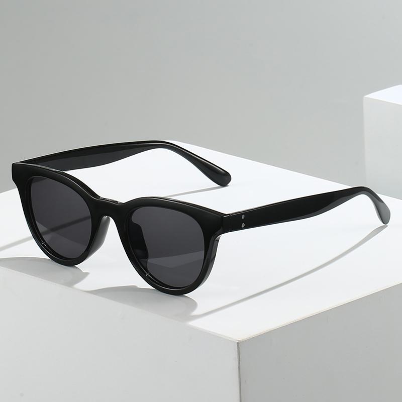 Vintage Fashion Round Sunglasses Women Men Luxury Brand Designer Sun Glasses Outdoor Travel Shades Man Lady Uv400 Eyewear