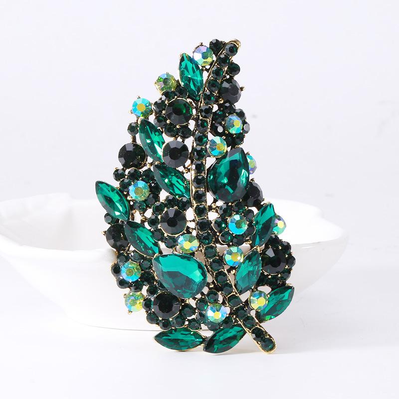 Crystal Brooch Fashion Personality Leaf Clothing Pin Accessories Elegant Temperament High-End Anti-Light Plant Corsage