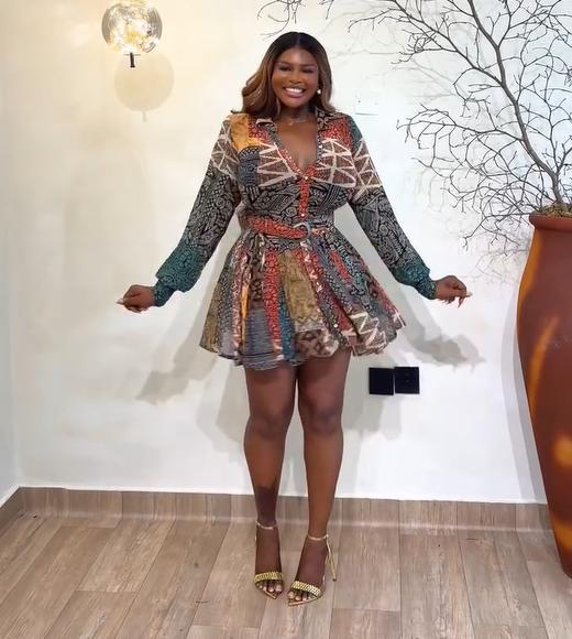 African foreign trade women s clothing 2026 summer new long-sleeved sexy deep V-neck printed waist skirt dress S