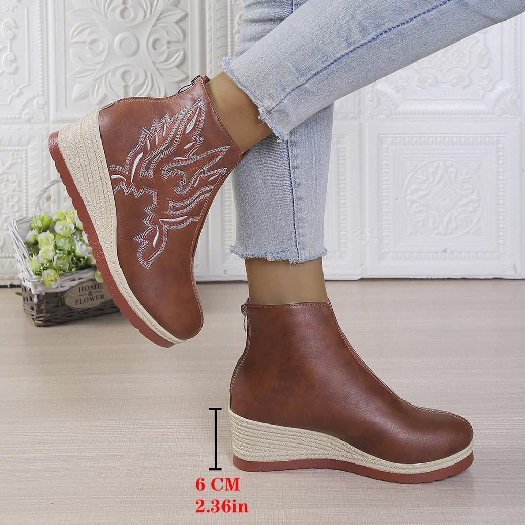 Large size embroidered thick-soled wedge heel retro short leather boots women's 2025 new front elastic rear zipper fashion boots