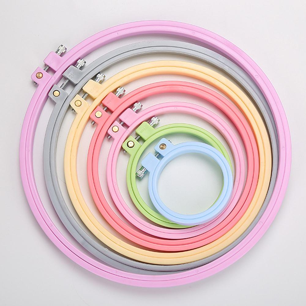 1pc Abs Plastic Embroidery Hoop Cross-stitch Embroidery Frame Candy Colored Embroidery DIY Woven Embroidery Accessories