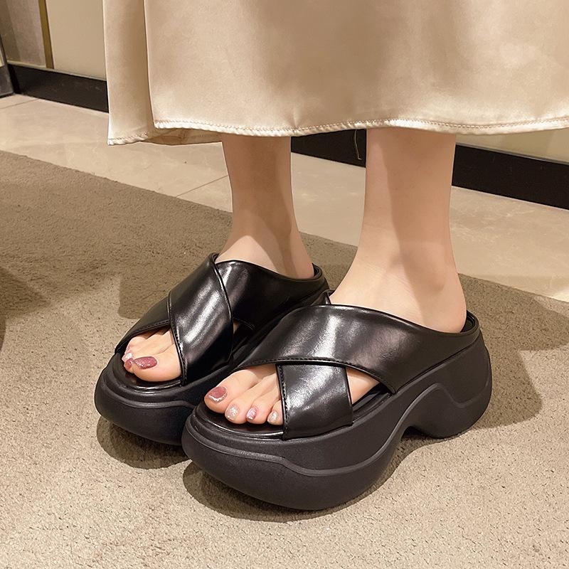 New thick bottom with skirt, going out with advanced super fire heightening sense 2025 slope heel sandals slippers women's summer outside French style